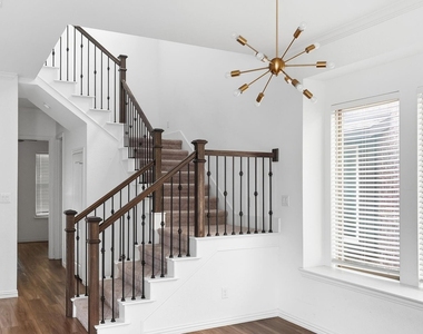 238 Woodson Street - Photo Thumbnail 8