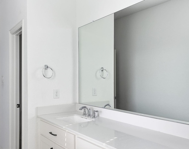 238 Woodson Street - Photo Thumbnail 15