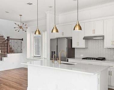 238 Woodson Street - Photo Thumbnail 5