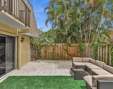 2909 Sw 22nd Circle - Photo Thumbnail 9