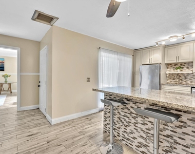 2909 Sw 22nd Circle - Photo Thumbnail 17