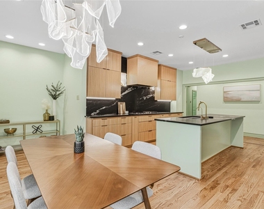 3201 Edward Drive - Photo Thumbnail 17