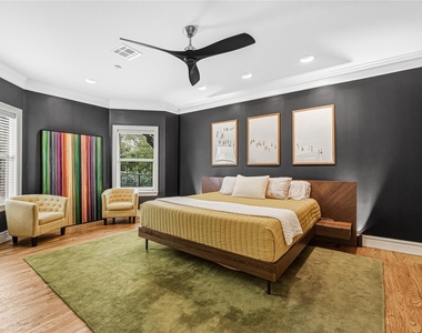 3201 Edward Drive - Photo Thumbnail 8