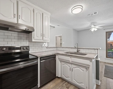 2229 Country Valley Road - Photo Thumbnail 15