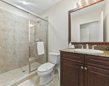1849 Ne 26th - Photo Thumbnail 13