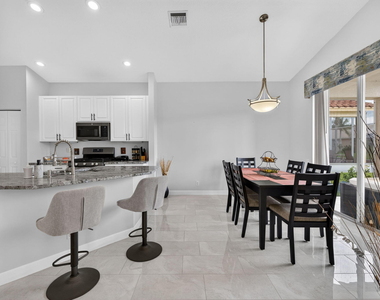 309 Nw Toscane Trail - Photo Thumbnail 9