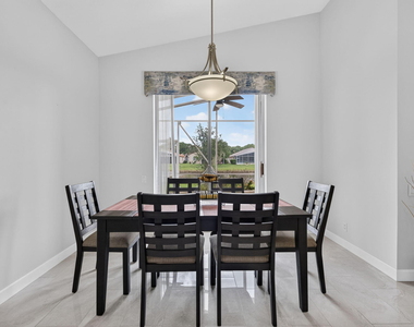309 Nw Toscane Trail - Photo Thumbnail 10