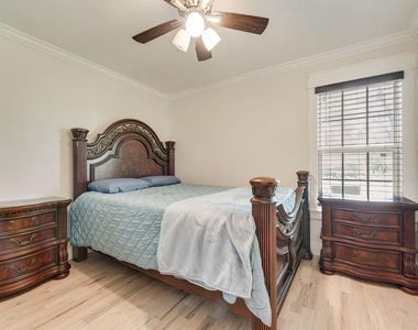 920 Meadowdale Drive - Photo Thumbnail 13