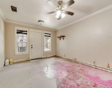 920 Meadowdale Drive - Photo Thumbnail 11