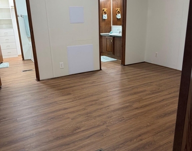 3510 Gerry Drive - Photo Thumbnail 19
