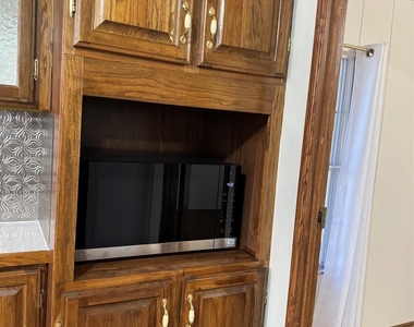 3510 Gerry Drive - Photo Thumbnail 10