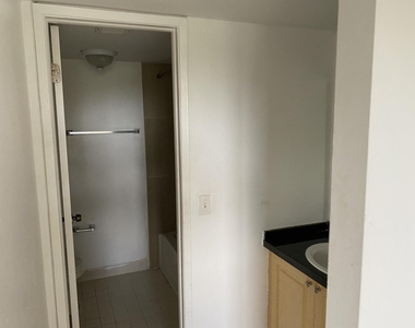 9891 Nob Hill Lane - Photo Thumbnail 5