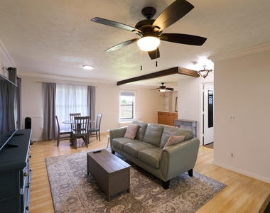 6535 Se Federal Highway - Photo Thumbnail 2