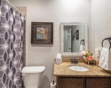 4812 Jefferson Street - Photo Thumbnail 10