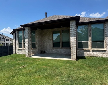 504 Evergreen Road - Photo Thumbnail 23