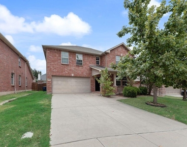 13072 Sewanee Drive - Photo Thumbnail 3