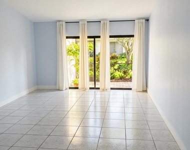 10953 Hidden Lake Place - Photo Thumbnail 4