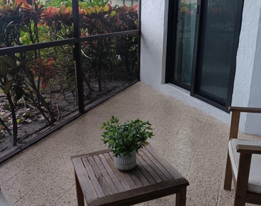 10953 Hidden Lake Place - Photo Thumbnail 24