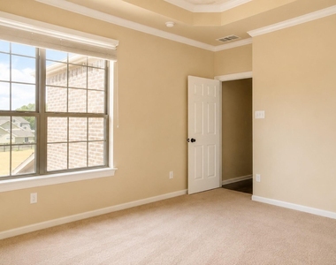 606 Seneca Boulevard - Photo Thumbnail 13