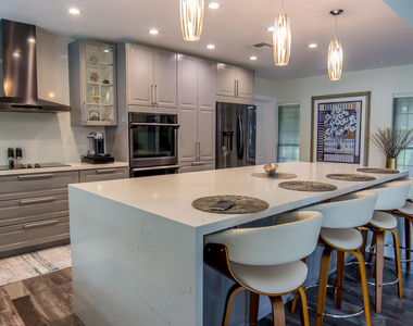 661 W Rambling Drive - Photo Thumbnail 13