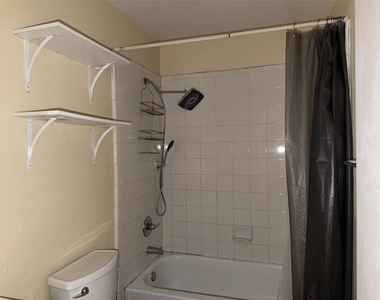 2622 Portwood Court - Photo Thumbnail 8