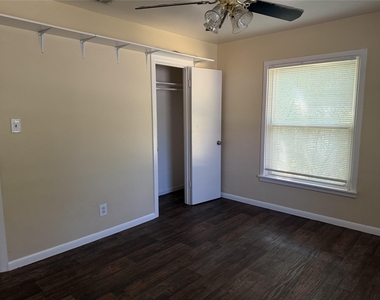 2622 Portwood Court - Photo Thumbnail 5