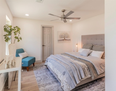 3131 Altman Drive - Photo Thumbnail 12