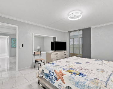 6400 Nw 2nd Avenue - Photo Thumbnail 10