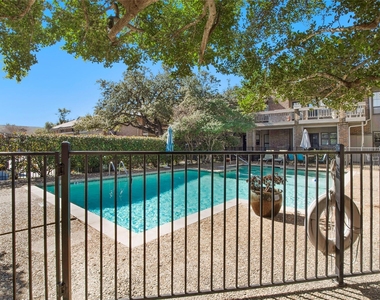 10727 Villager Road - Photo Thumbnail 33