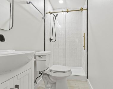 601 Pearson Avenue - Photo Thumbnail 6