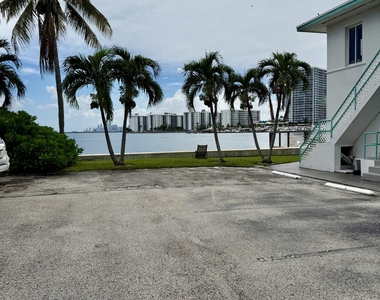 1980 Bay Drive - Photo Thumbnail 7