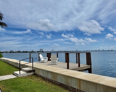 1980 Bay Drive - Photo Thumbnail 13