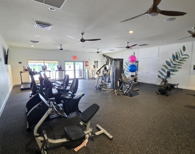 1631 Nw 18th Avenue - Photo Thumbnail 47