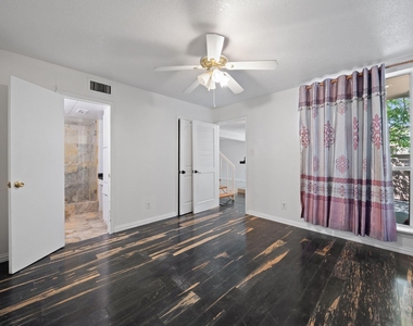 3121 Park Lane - Photo Thumbnail 16