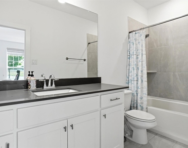 695 Vista Del Lago Drive - Photo Thumbnail 33