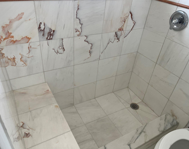 5517 Sw 24th Avenue - Photo Thumbnail 3