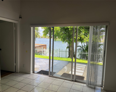 5517 Sw 24th Avenue - Photo Thumbnail 19