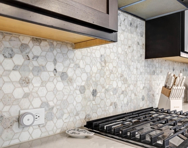 2324 Norma Lane - Photo Thumbnail 13