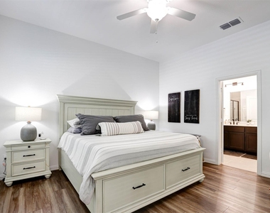 2324 Norma Lane - Photo Thumbnail 20