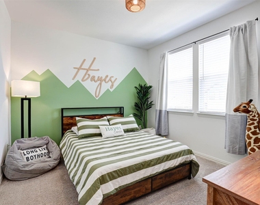 2324 Norma Lane - Photo Thumbnail 29