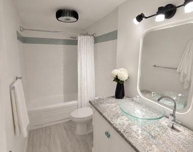 2800 N Flagler Drive - Photo Thumbnail 14