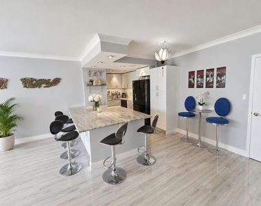 2800 N Flagler Drive - Photo Thumbnail 1