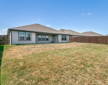 1608 Central Park Drive - Photo Thumbnail 23