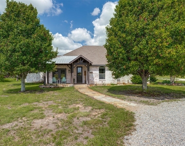 1177 Lone Star Road - Photo Thumbnail 1
