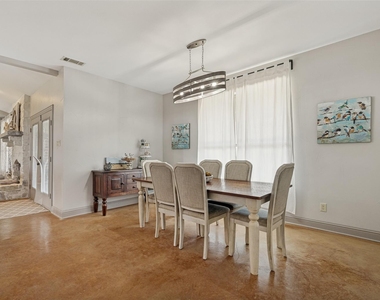 1177 Lone Star Road - Photo Thumbnail 16