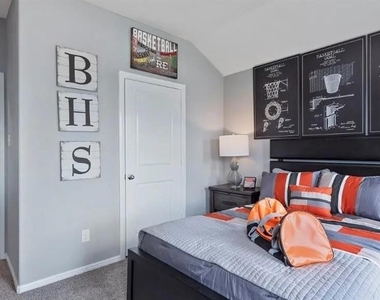 9753 New Bern Drive - Photo Thumbnail 17