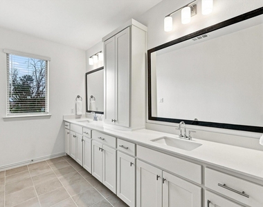 4833 Lunker Street - Photo Thumbnail 23