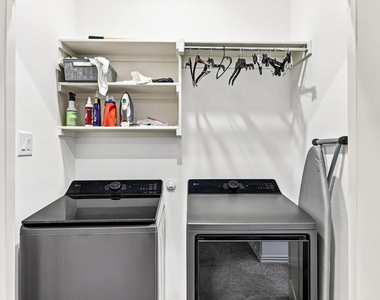 4833 Lunker Street - Photo Thumbnail 17