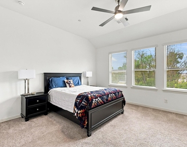 4833 Lunker Street - Photo Thumbnail 19