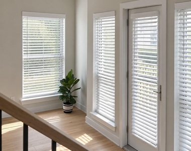 129 Vista Lane - Photo Thumbnail 6